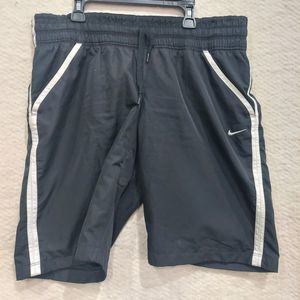 Nike Dri Fit ATHLETIC SHORTS Mens Size L Large Black Elastic Waist
